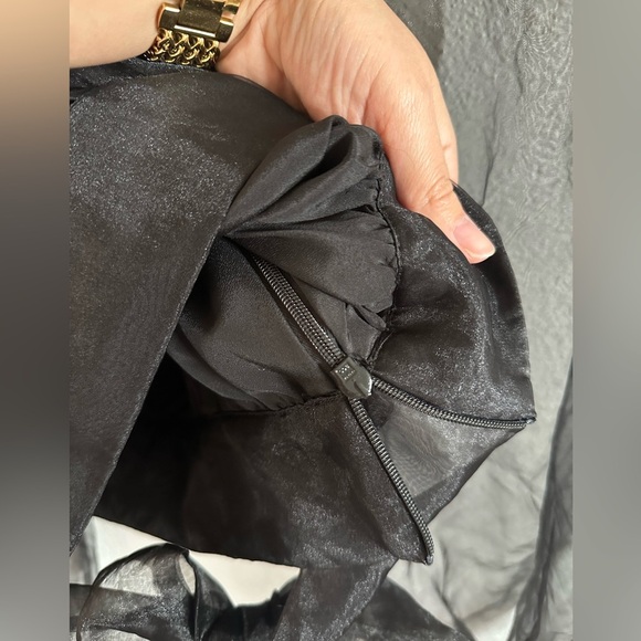 Lovers & Friends Organza Top - Picture 4 of 7